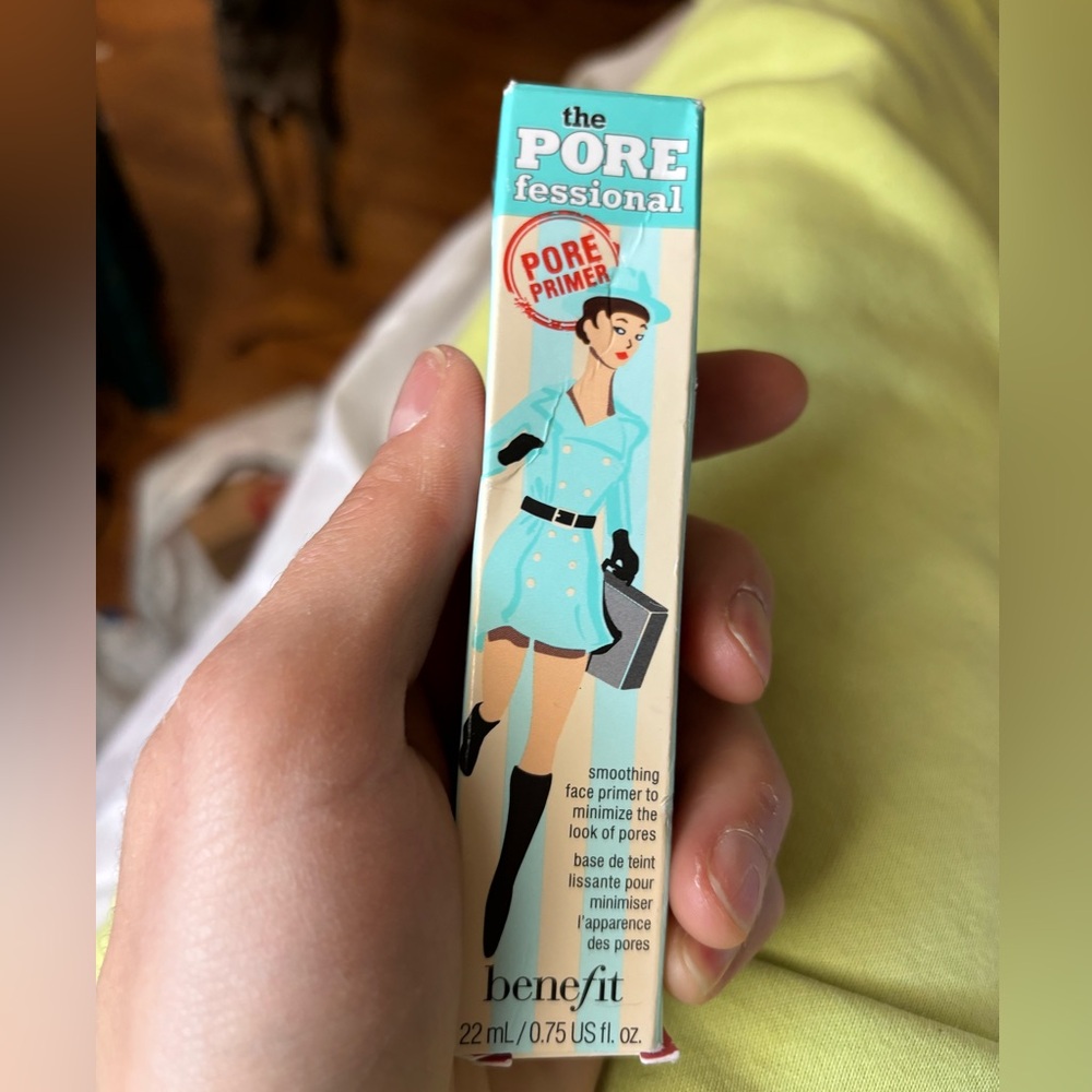 New in Box Benefit The POREfessional Pore Primer